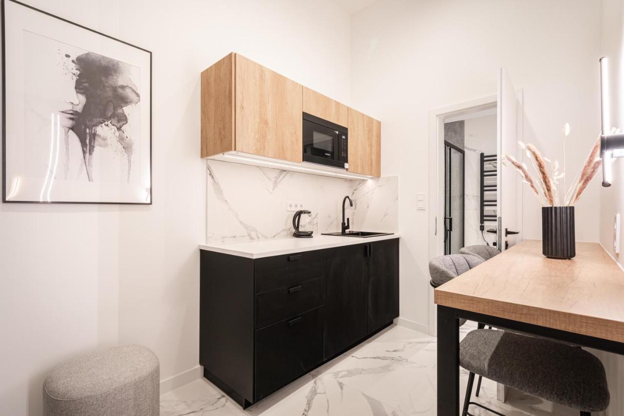 E56 - Grand Boulevard Heritage Residence - Best Location By Bqa Budapeşte Dış mekan fotoğraf